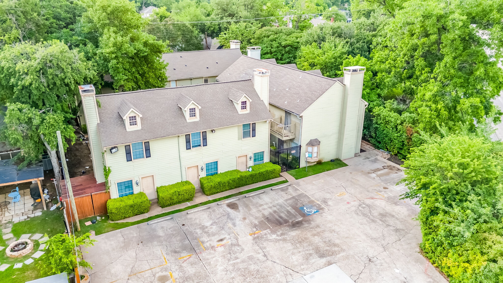 1221 Abrams Rd, Dallas, TX à vendre Photo principale- Image 1 de 7