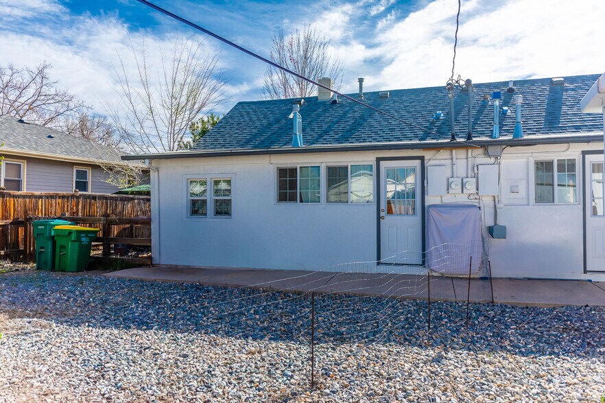 4087 S Clarkson St, Englewood, CO à vendre - Photo du bâtiment - Image 3 de 23