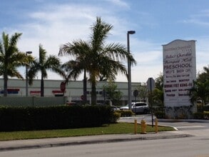 2701 SW 142nd Ave, Miami, FL à louer Photo intérieure- Image 2 de 12