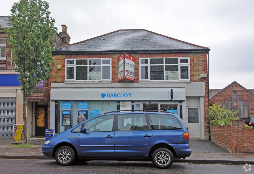 52-54 Nuxley Rd, Belvedere à louer - Photo du bâtiment - Image 2 de 4