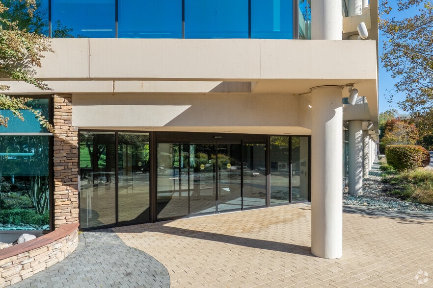 100 Matsonford Rd, Radnor, PA for lease - Building Photo - Image 3 of 5