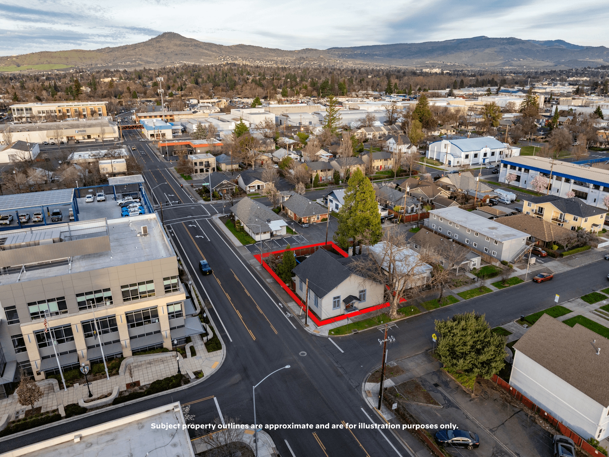 301 Ivy St, Medford, OR for sale Building Photo- Image 1 of 43