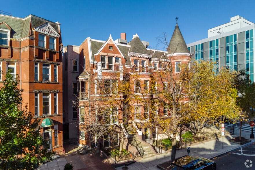 2000 S St NW, Washington, DC à louer - Photo du bâtiment - Image 2 de 5