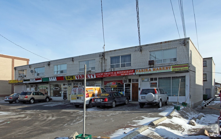 2979-3001 Islington Ave, Toronto, ON for lease - Primary Photo - Image 1 of 2