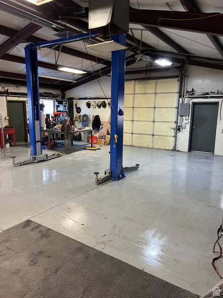 555 W 300 S, Salem, UT for sale - Building Photo - Image 3 of 20