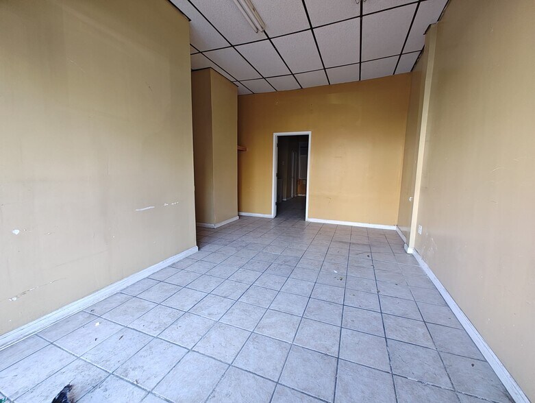 83-87 Audubon Ave, New York, NY for lease - Interior Photo - Image 3 of 4