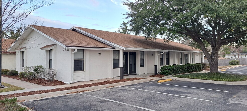 2823 Bolton Rd, Orange Park, FL à louer - Photo du bâtiment - Image 2 de 5