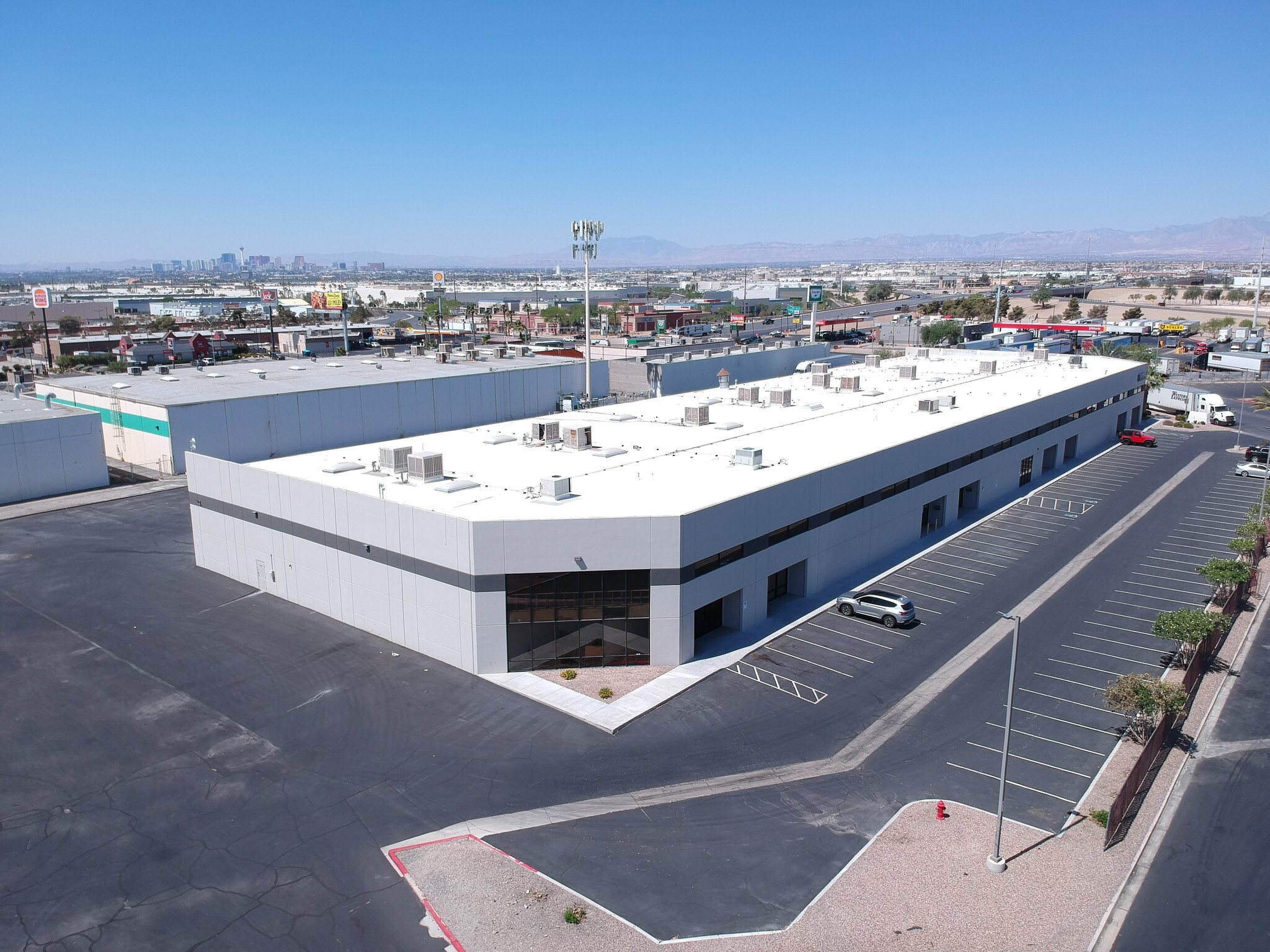 4420-4440 Mitchell St, North Las Vegas, NV for lease Building Photo- Image 1 of 6