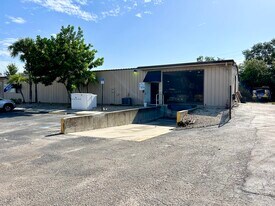 715 E 60th St Ct, Bradenton FL - Warehouse