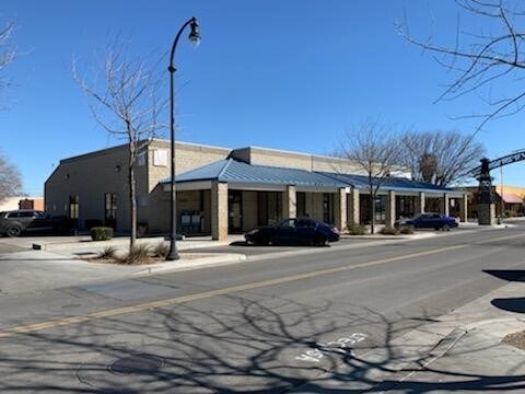 240 Coalinga Plz, Coalinga, CA à vendre Photo principale- Image 1 de 4