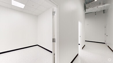 12358 Parklawn Dr, North Bethesda, MD à louer Numérisation 3D de Matterport- Image 1 de 5
