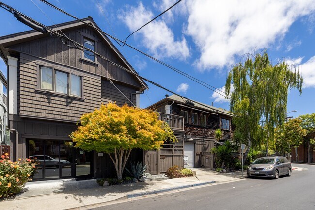 Plus de détails pour 5500 Doyle St, Emeryville, CA - Bureau à vendre