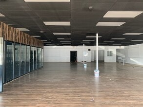 510-548 S Saginaw Blvd, Saginaw, TX for lease Interior Photo- Image 1 of 2