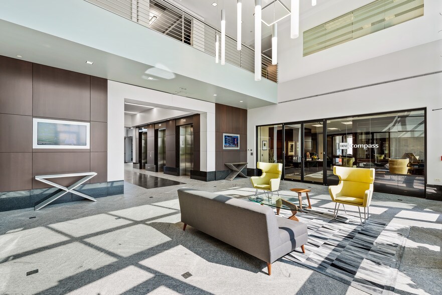 5299 Dtc Blvd, Greenwood Village, CO à louer - Hall d’entrée - Image 3 de 24