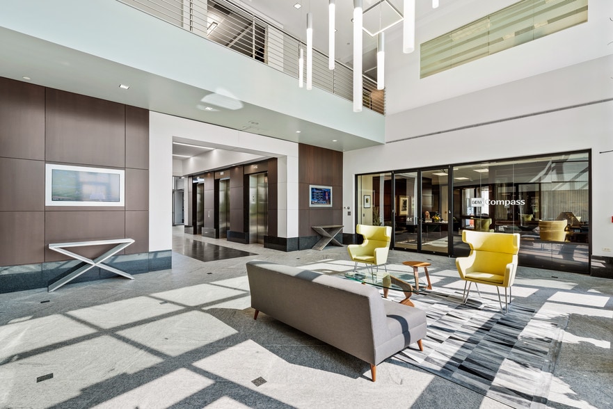 5299 Dtc Blvd, Greenwood Village, CO for lease - Lobby - Image 3 of 24