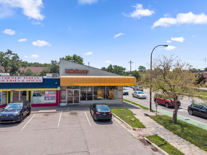 3000 Packard Rd, Ann Arbor, MI à vendre - Photo du bâtiment - Image 3 de 8