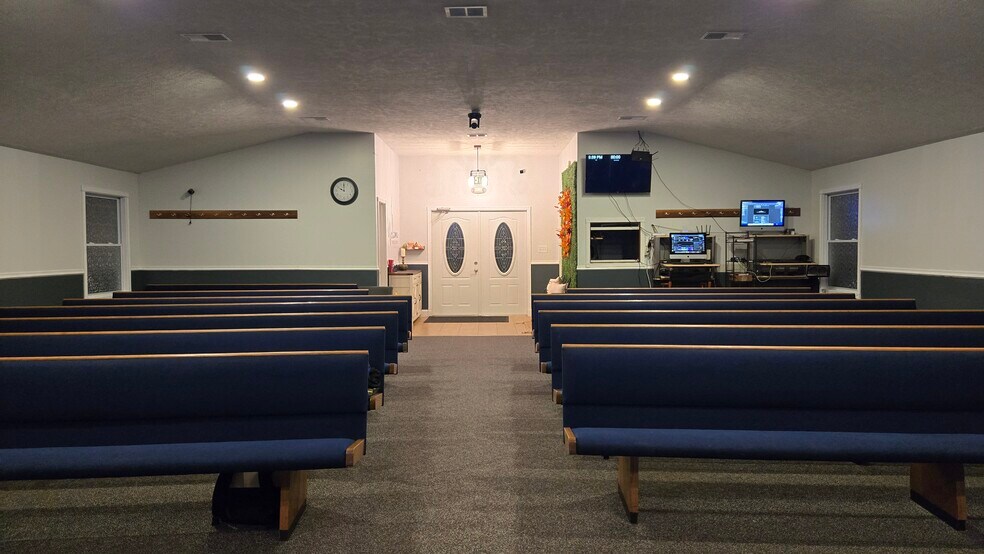 8006 IN-43 Hwy, Spencer, IN à vendre - Photo du bâtiment - Image 3 de 14