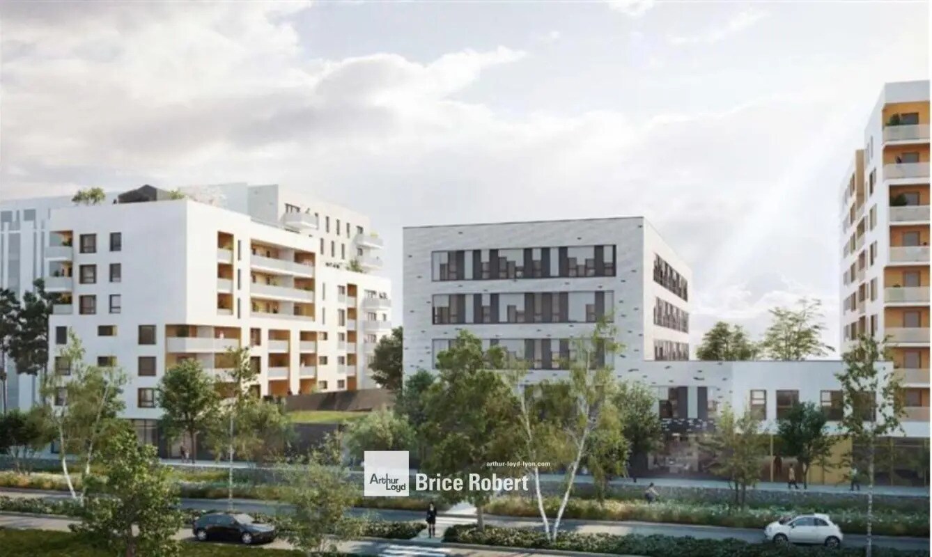 Office in Vénissieux for sale Building Photo- Image 1 of 5