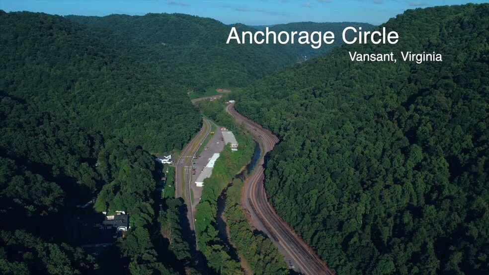 1036 Anchorage Cir, Vansant, VA à vendre - Vidéo sur l’inscription commerciale - Image 2 de 24