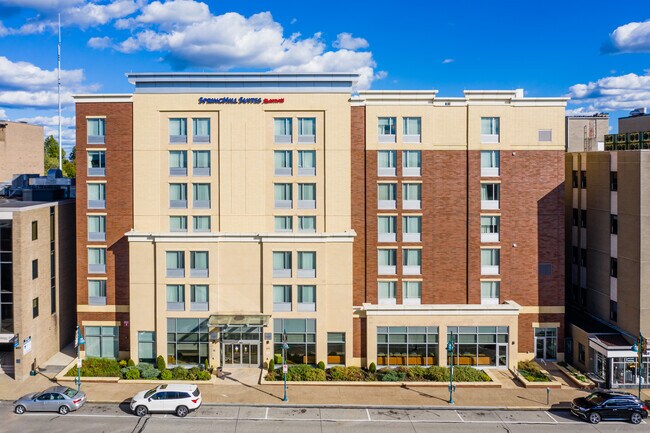 More details for 611 Washington Rd, Pittsburgh, PA - Hospitality for Sale
