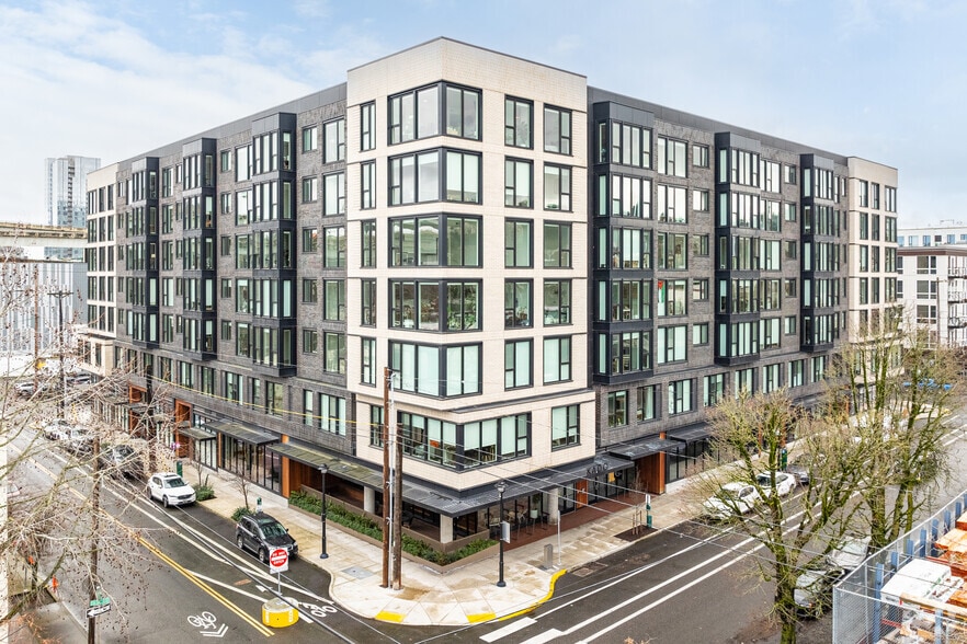 1378 NW 18th Ave, Portland, OR for lease - Primary Photo - Image 1 of 39
