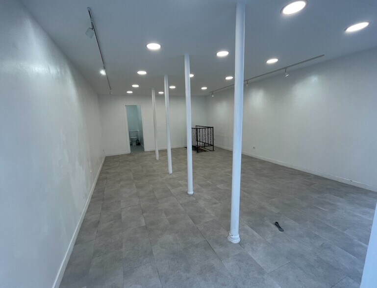 62 Rue Notre-Dame De Nazareth, Paris à louer - Photo du bâtiment - Image 2 de 7