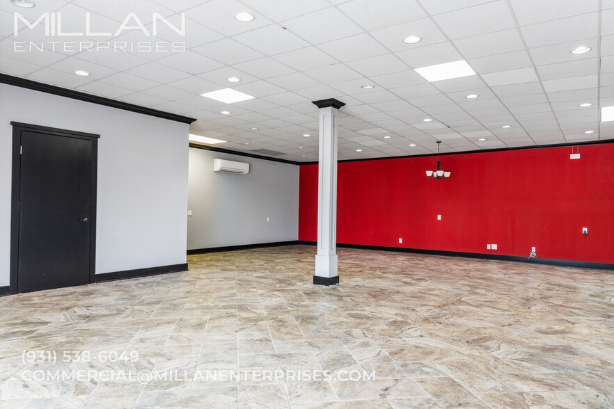 2200 Wilma Rudolph Blvd, Clarksville, TN for lease - Building Photo - Image 3 of 12