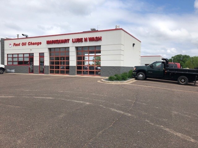 321 W Prairie View Rd, Chippewa Falls, WI for sale - Building Photo - Image 2 of 20