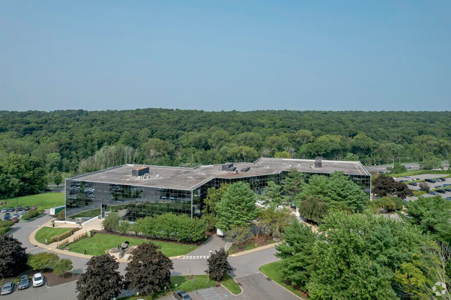500 Mamaroneck Ave, Harrison, NY à louer - Photo principale - Image 1 de 25