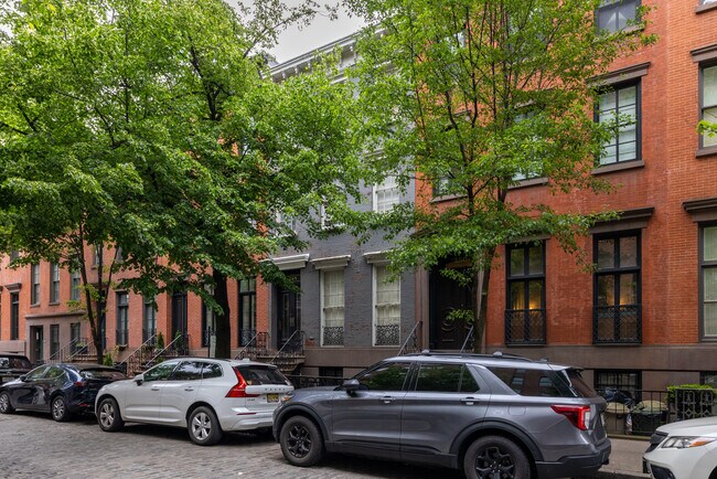 Plus de détails pour 248 W 12th St, New York, NY - Multi-résidentiel à vendre