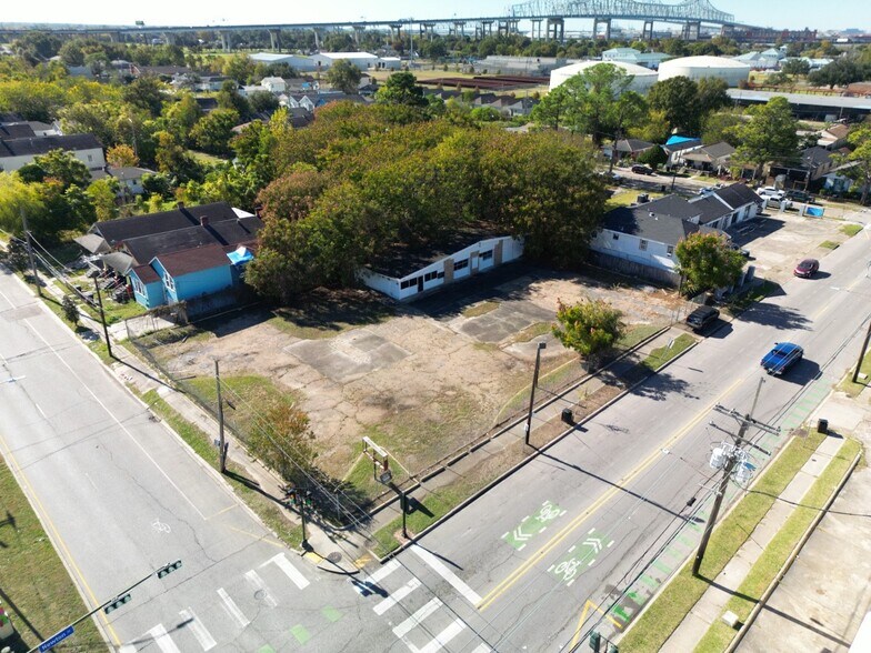 1531 Newton St, New Orleans, LA à vendre - Photo du bâtiment - Image 2 de 8