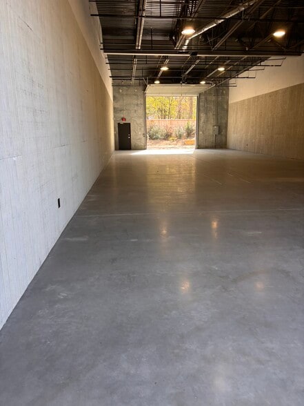 6548 Ward Ave, Charleston, SC for lease - Building Photo - Image 2 of 38