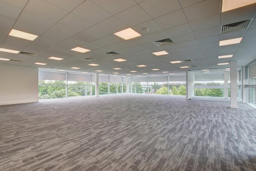 Lakeside Blvd, Doncaster for lease - Building Photo - Image 2 of 6