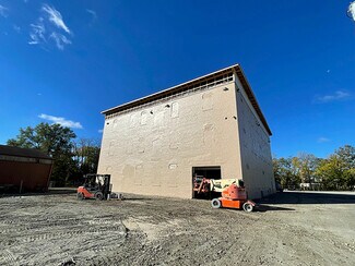 Plus de détails pour 2826 Barnes Ave, Indianapolis, IN - Industriel à louer