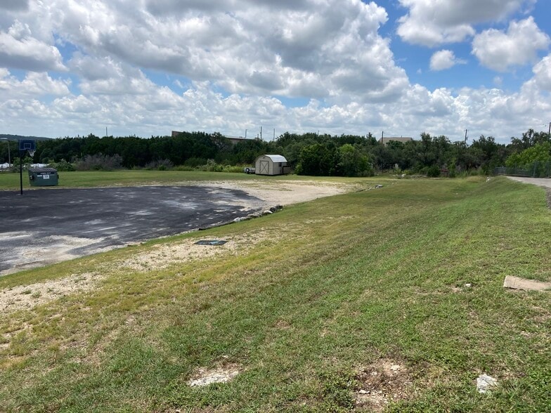 9221 Highway 290 W, Austin, TX à louer - Photo du bâtiment - Image 2 de 6