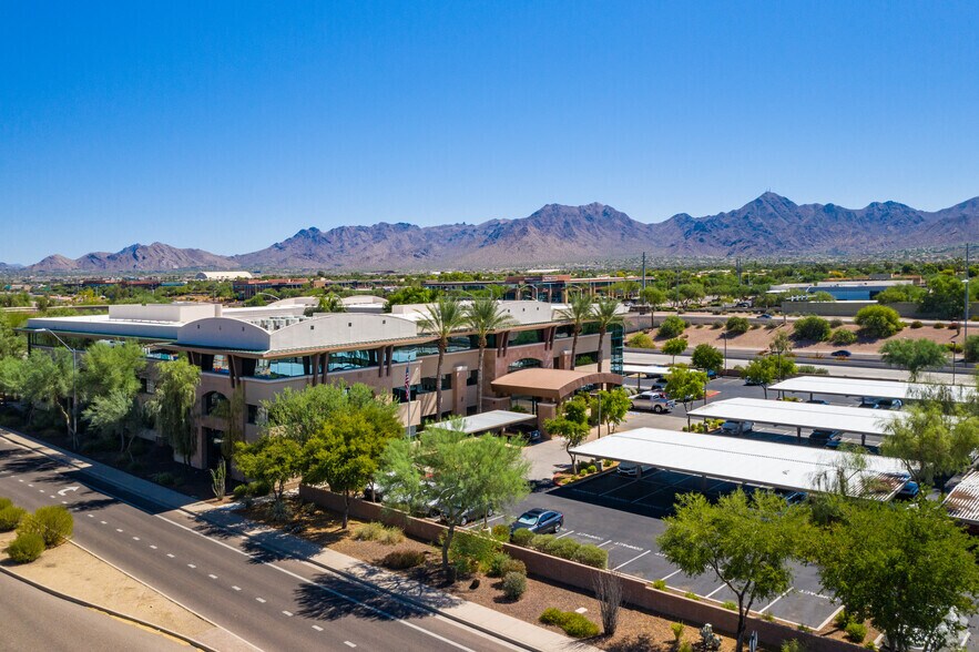 14301 N 87th St, Scottsdale, AZ à louer - Photo du bâtiment - Image 2 de 10