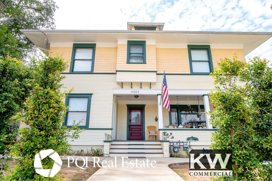 13504 Earlham Dr, Whittier, CA for sale - Primary Photo - Image 1 of 10