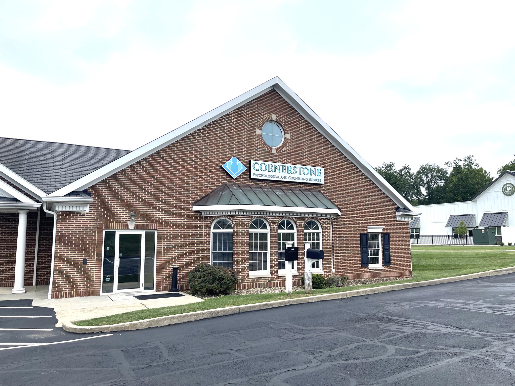 4018 Medina Rd, Medina, OH for lease Building Photo- Image 1 of 3