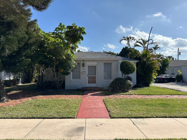 200 Park Ave, West Palm Beach, FL à vendre - Photo du bâtiment - Image 2 de 12