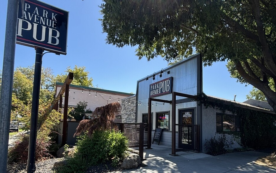 2010 Park Ave, Chico, CA à vendre - Photo du bâtiment - Image 2 de 3