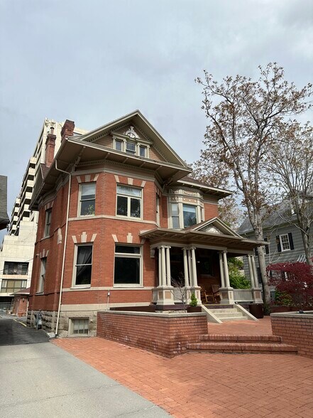 34 S 600 E, Salt Lake City, UT à vendre - Photo du bâtiment - Image 3 de 9