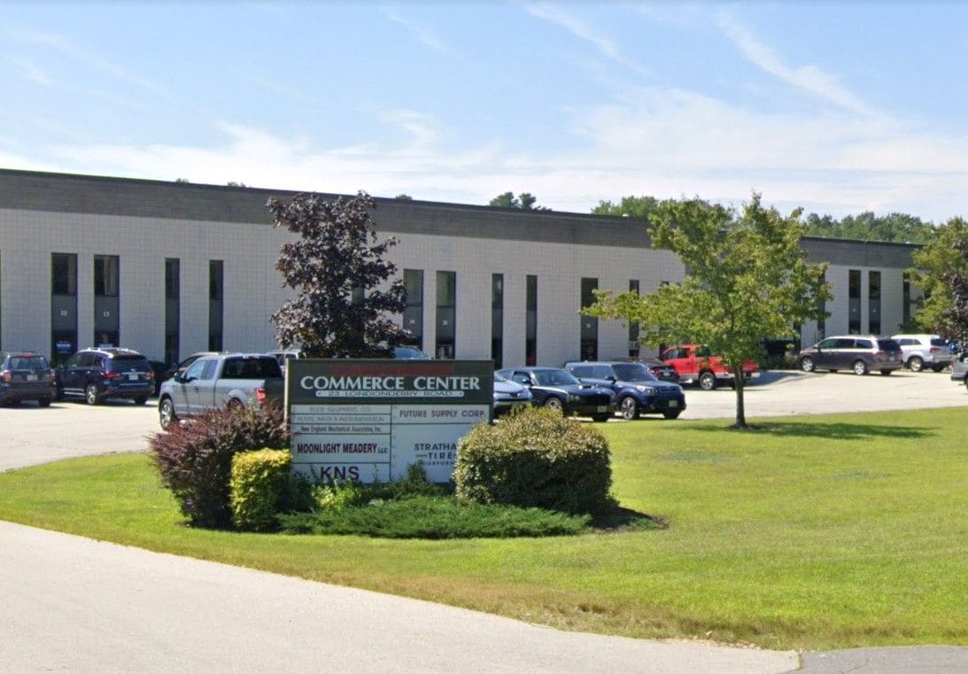 15 Londonderry Rd, Londonderry, NH for lease Building Photo- Image 1 of 7