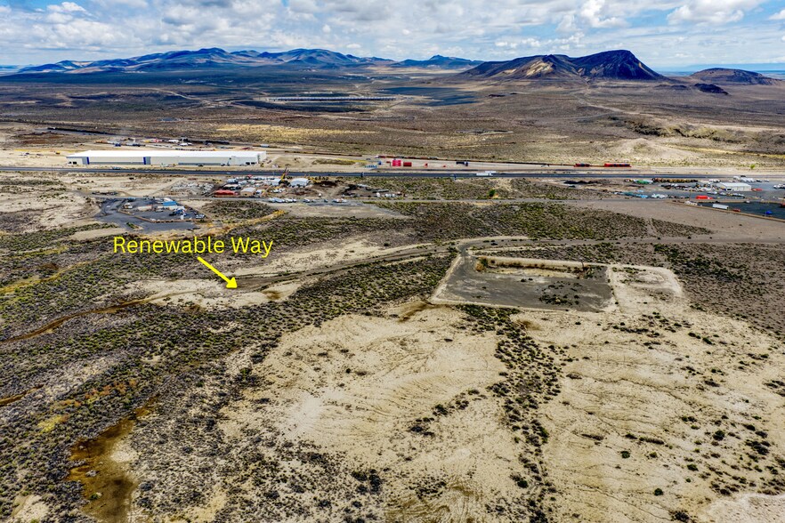 16978 Renewable Way, Hazen, NV à vendre - Photo du bâtiment - Image 3 de 8