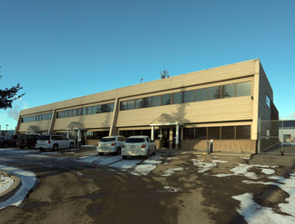 Plus de détails pour 15330 123 Av NW, Edmonton, AB - Industriel à vendre