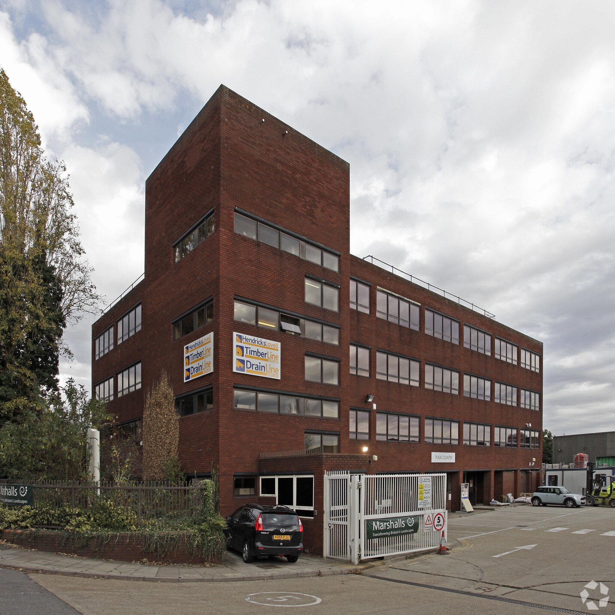 Printing House Ln, Hayes à louer Photo principale- Image 1 de 13