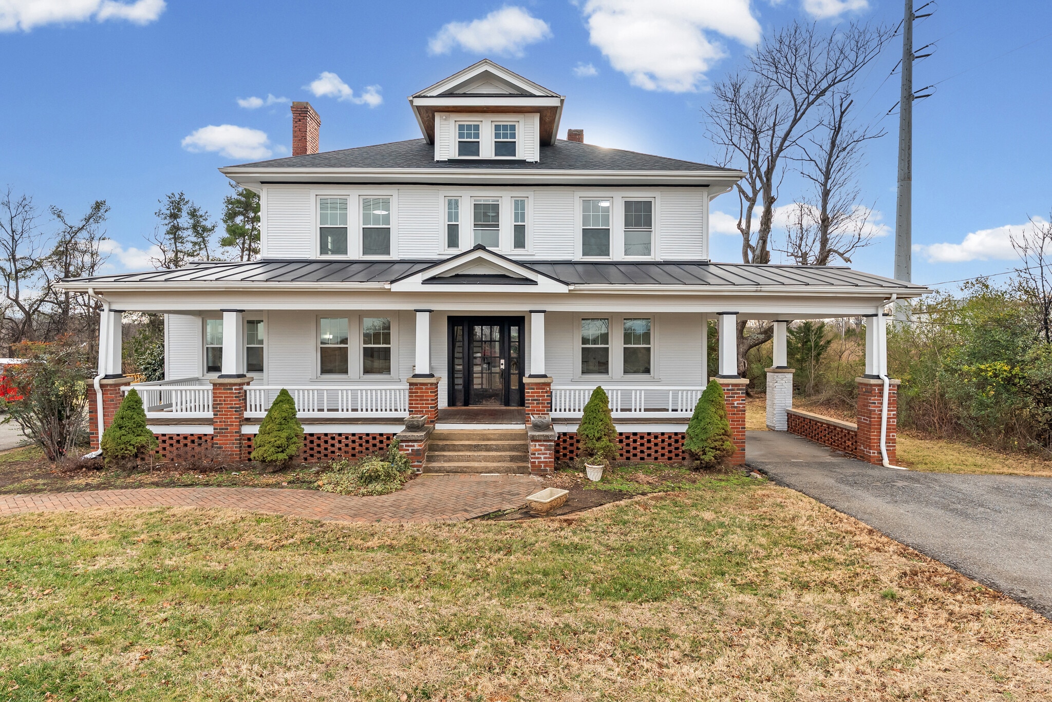 15115 Forest Road, Forest, VA for lease Interior Photo- Image 1 of 19