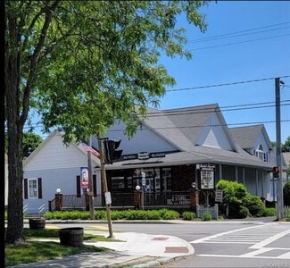 Plus de détails pour 868-870 Main St, Hopewell Junction, NY - Commerce de détail à vendre
