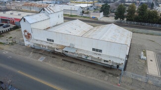 More details for 121 N Gateway Dr, Madera, CA - Retail for Sale