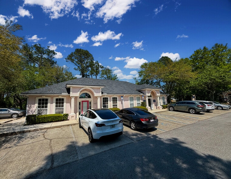 13119 Professional Dr, Jacksonville, FL for sale - Building Photo - Image 1 of 10