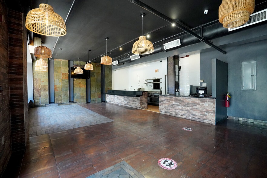 301 Spring Garden St, Philadelphia, PA for lease - Interior Photo - Image 3 of 7